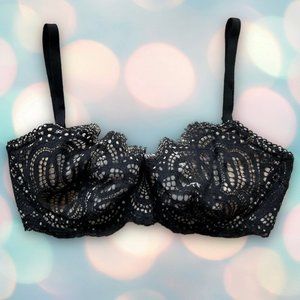 Victoria’s Secret Sexy Lace Black Unlined Dream Angels Push-Up Bra Size 32D